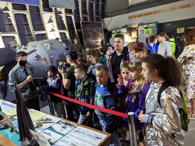 На глубине. Дети из центра «Кутузовский» побывали в музее «Бункер-42»