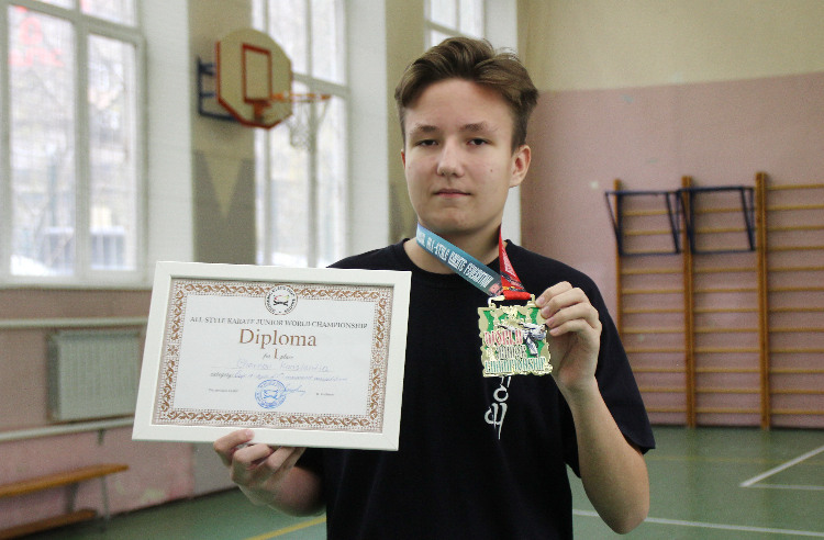 Чемпион из 7 «А». Школьник из Дорогомилова победил на первенстве мира по карате