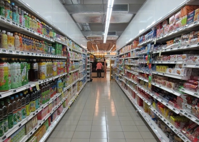 Как правильно ходить в магазин во время пандемии: объясняет академик-вирусолог