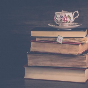 Книжный клуб «Голос» приглашает на встречу в онлайн-формате
