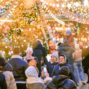 Собянин: Индустрия гостеприимства обеспечивает работой сотни тысяч москвичей