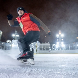 От «саночек» до первого проката: учимся кататься на коньках с нуля