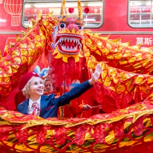 Путь дракона начинается в ЗАО: из депо «Аминьевское» выехал «китайский» поезд