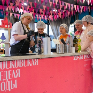Неделя моды в Москве: в ЗАО открыта площадка главного фэшн-события лета
