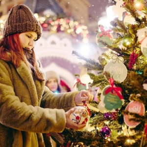 Сергей Собянин пригласил поучаствовать в предновогодних благотворительных акциях