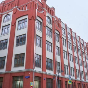 Фасады главного корпуса типографии Сытина на Пятницкой улице обновили