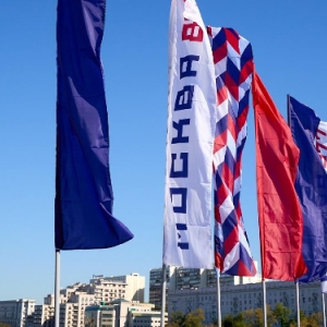 Специалисты комплекса городского хозяйства украсили столицу в честь Дня города