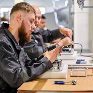 Собянин: оборот электротехнической промышленности Москвы вырос почти на 22%