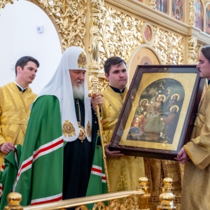 Великим чином. Храм князя Владимира в Крылатском освятил Патриарх Московский и всея Руси Кирилл