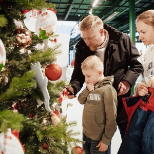 Подарить немного волшебства. Благотворительные акции проходят в ЗАО