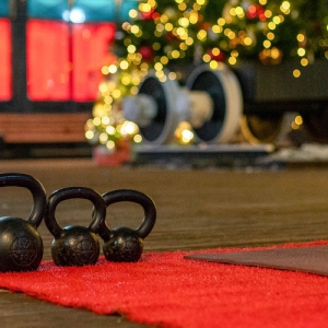 Сотни москвичей проверяют силу и ловкость на окружных соревнованиях