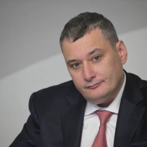 Александр Хинштейн напомнил о том, что куряне могут проголосовать в Москве
