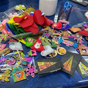 Народный фронт Москвы пригласил москвичей поздравить участников СВО с Новым годом