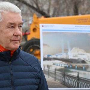 Собянин объявил о начале строительства пешеходного моста на Болотной набережной