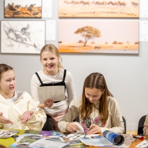 Сад в музее: Ботанический сад МГУ раскрыл секреты растений в Третьяковке