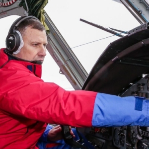 «Профессия для души»: командир самого большого вертолета в мире рассказал о небе, ответственности и жизненных принципах