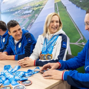 Жаркий лед: как пловцы-«моржи» из Крылатского растопили Италию