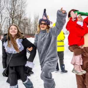 Алсу в «кастрюле», Трусова в космосе: в Крылатском ярко финишировал фестиваль «Московские сани»