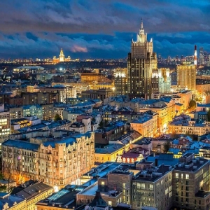 Собянин: более 26 тыс. приборов наружного освещения установят в этом году