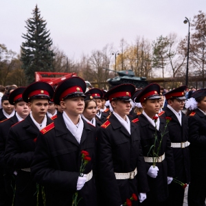 Более 280 тысяч человек посетили выставку «Истории ратных династий» в Москве