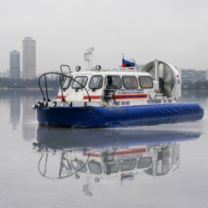 Спасатели в усиленном режиме патрулируют реки и водоемы в Москве