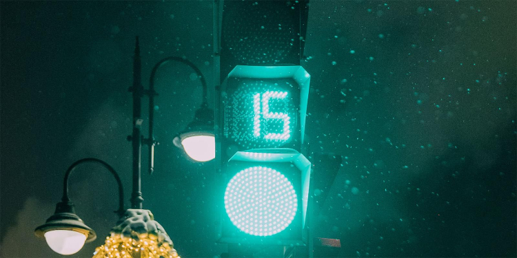 В ЗАО светофоры переведут на зимний режим работы по девяти адресам