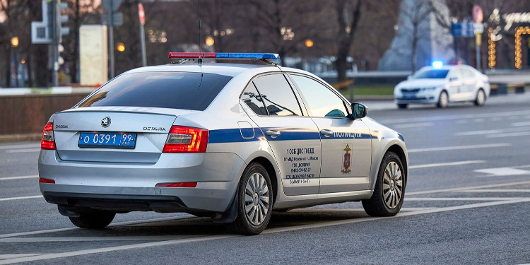 Подозреваемых в разбое задержали полицейские Западного округа