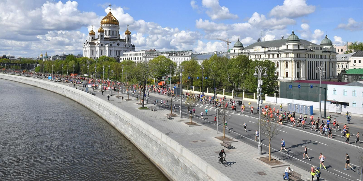 В ЗАО 27 апреля перекроют движение транспорта в связи с проведением Московского полумарафона