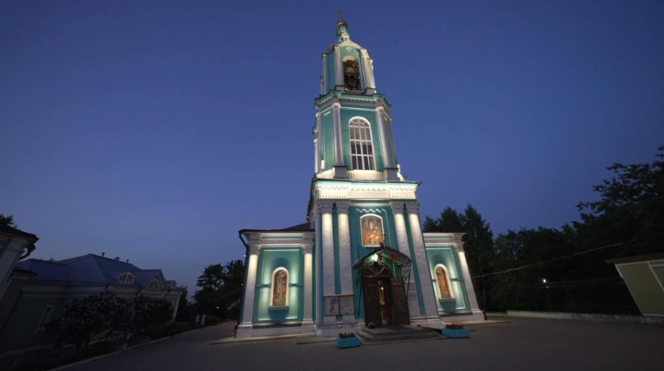Храм Рождества Пресвятой Богородицы оборудовали архитектурно-художественной подсветкой
