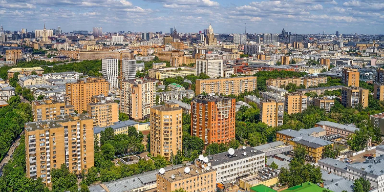 На улицах ЗАО появились плакаты с информацией о судьбах героев ВОВ