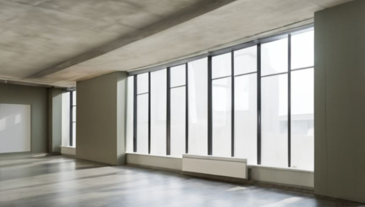 С июля по сентябрь на городских торгах продано более 30 нежилых помещений в ЗАО