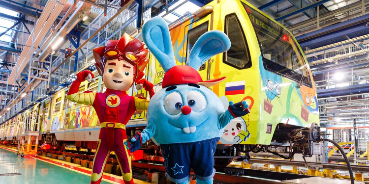 Поезд с героями мультсериалов запустили на Арбатско-Покровской линии метро