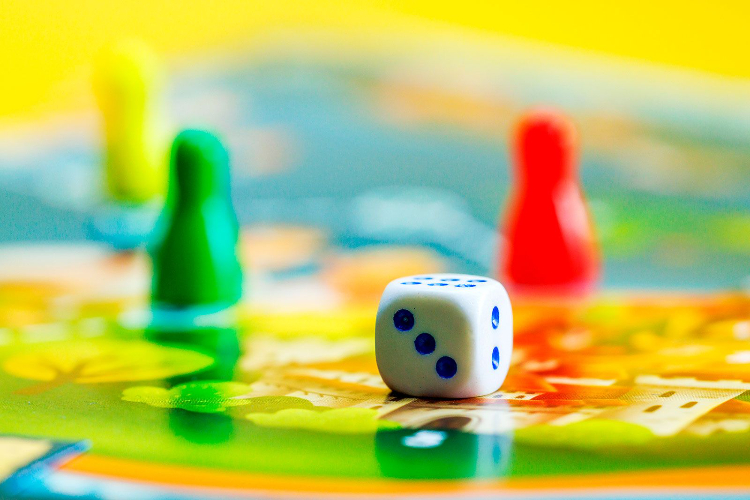 В парках Западного округа в выходные проведут мастер-классы, игротеку и концерт