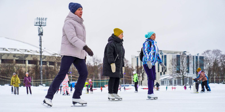 На западе Москвы 1 декабря откроются десять катков