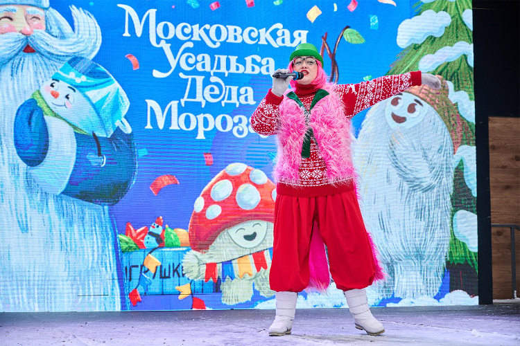 В парке Олимпийской Деревни заработал филиал усадьбы Деда Мороза