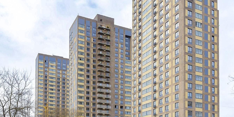 В Можайском и Солнцеве возвели дома по программе реновации