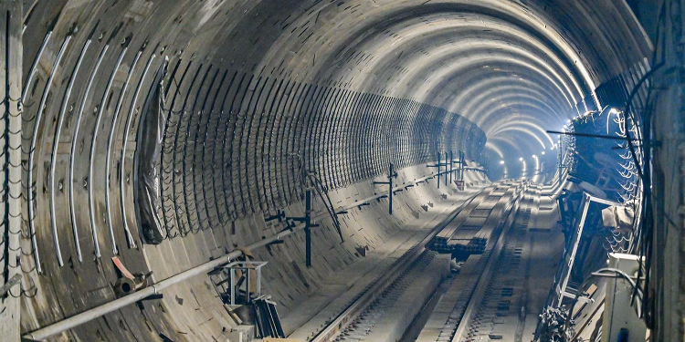 Почти на 70% готовы основные конструкции будущей станции метро «Рублево-Архангельское»