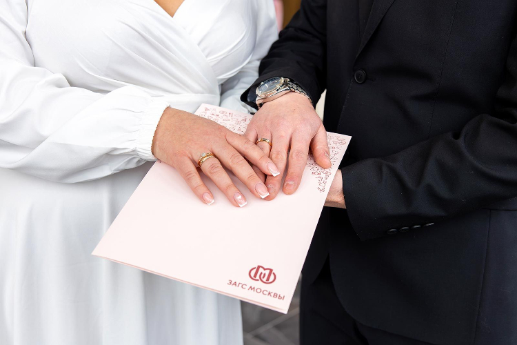 Кутузовский дворец бракосочетания продлил время работы в самые востребованные даты