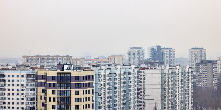 ЗАО станет одним из лидеров по количеству отремонтированных крыш