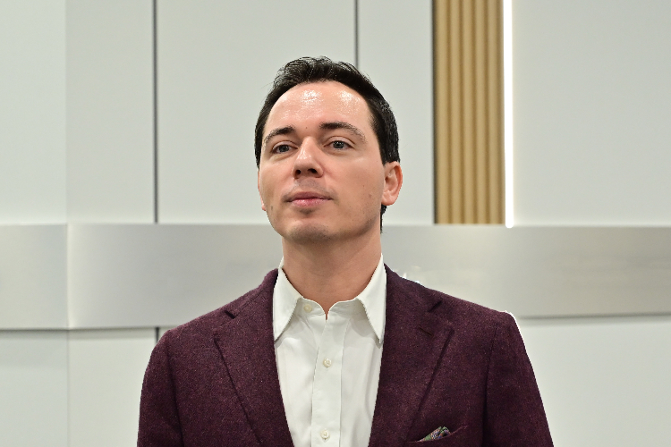 Газманов выступил на патриотическом концерте «На линии жизни» для белгородцев