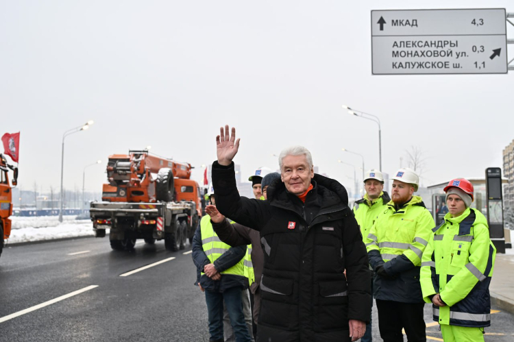 Собянин: Открыт новый участок Коммунарского шоссе