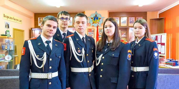 Сергей Собянин: Более 70 школ Москвы носят имена героев Отечества