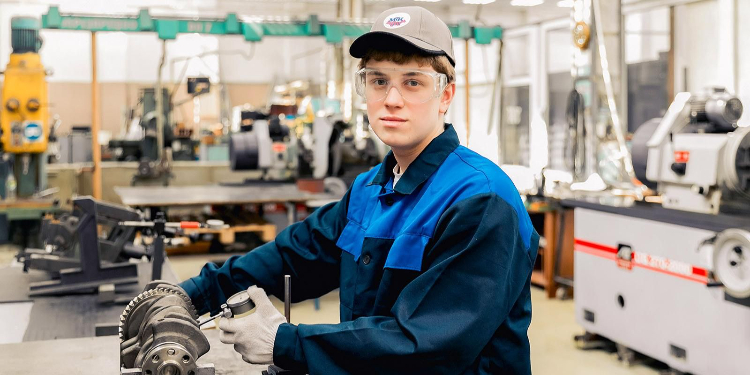 Собянин: Транспортные специальности в колледжах Москвы стали популярнее