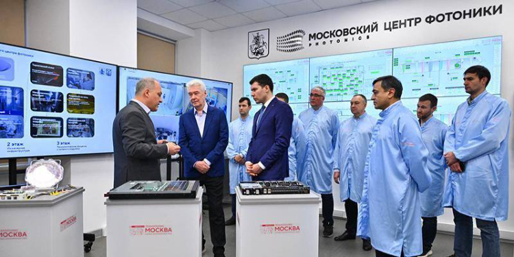 Собянин открыл Московский центр фотоники в ОЭЗ «Технополис Москва»