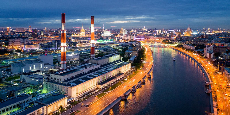 Собянин: Москва занимает второе место по размеру экономики среди мегаполисов мира