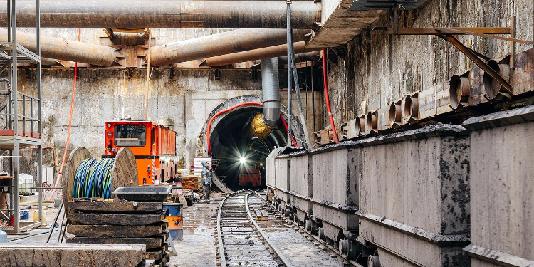 Собянин: Началось строительство станции «Луганская» Бирюлевской линии метро