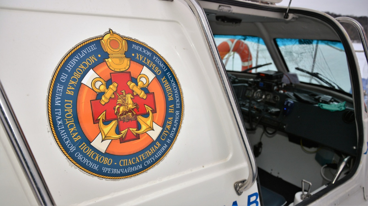 В Службе 112 рассказали об опасности, которую таит первый лёд