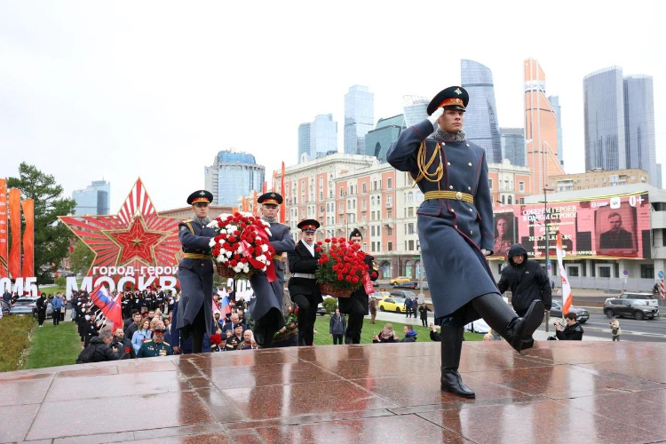 В Москве стартовал патриотический автопробег «Города-герои – города героев»