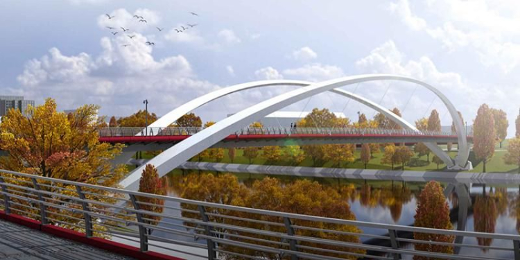 Крылья у Крылатского: строительство пешеходного моста продолжается