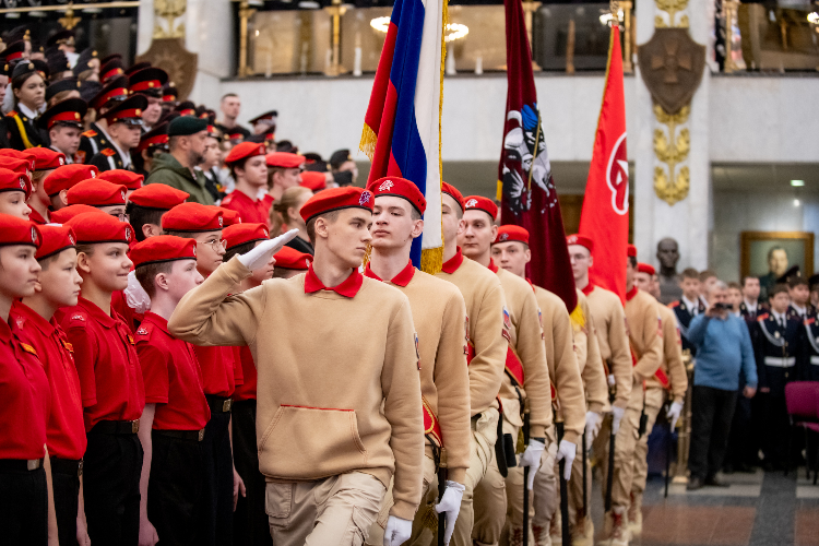 Тысяча голосов в Зале Полководцев: новобранцы «Юнармии» приняли первую присягу в Музее Победы